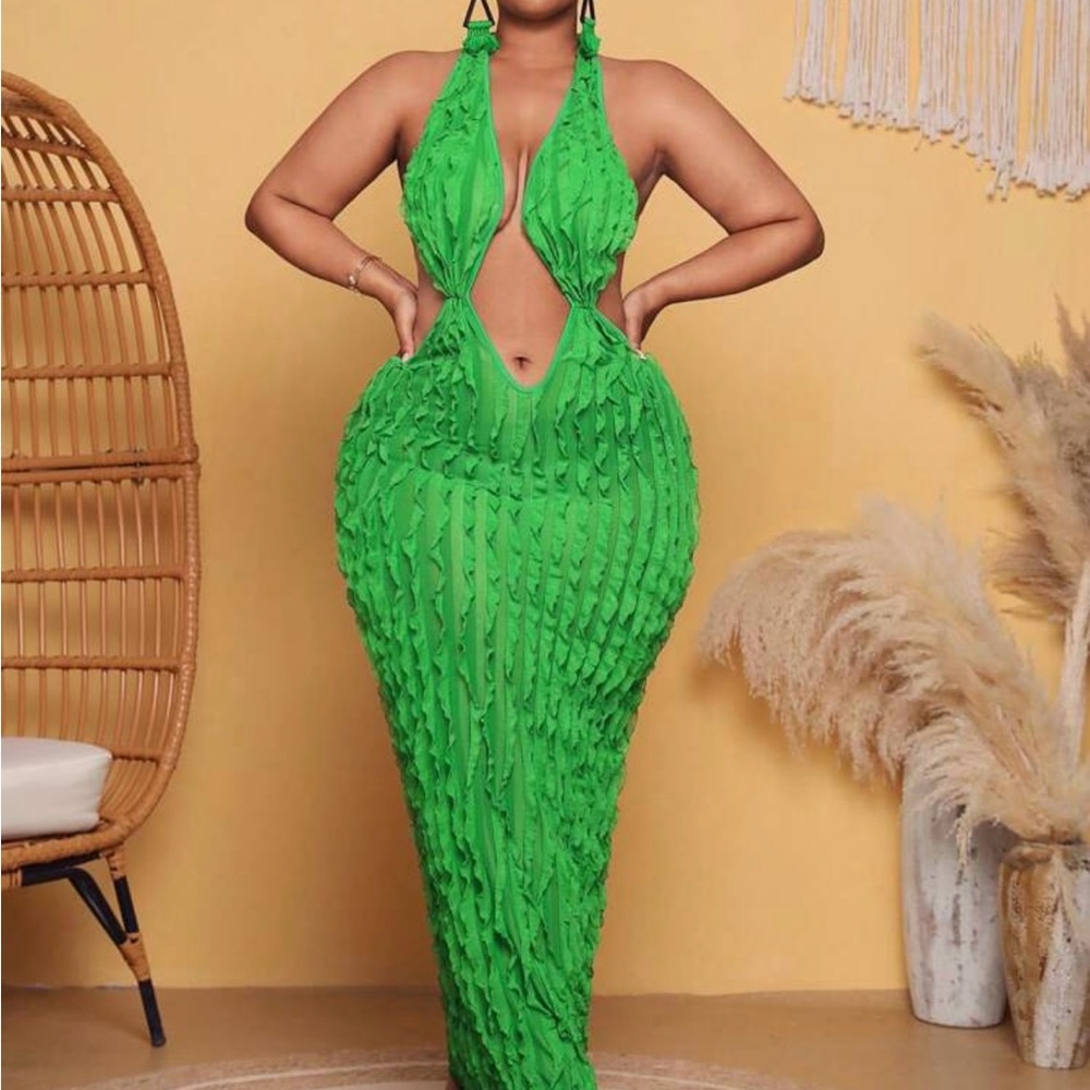 SHEIN Elegant Green Halter Dress